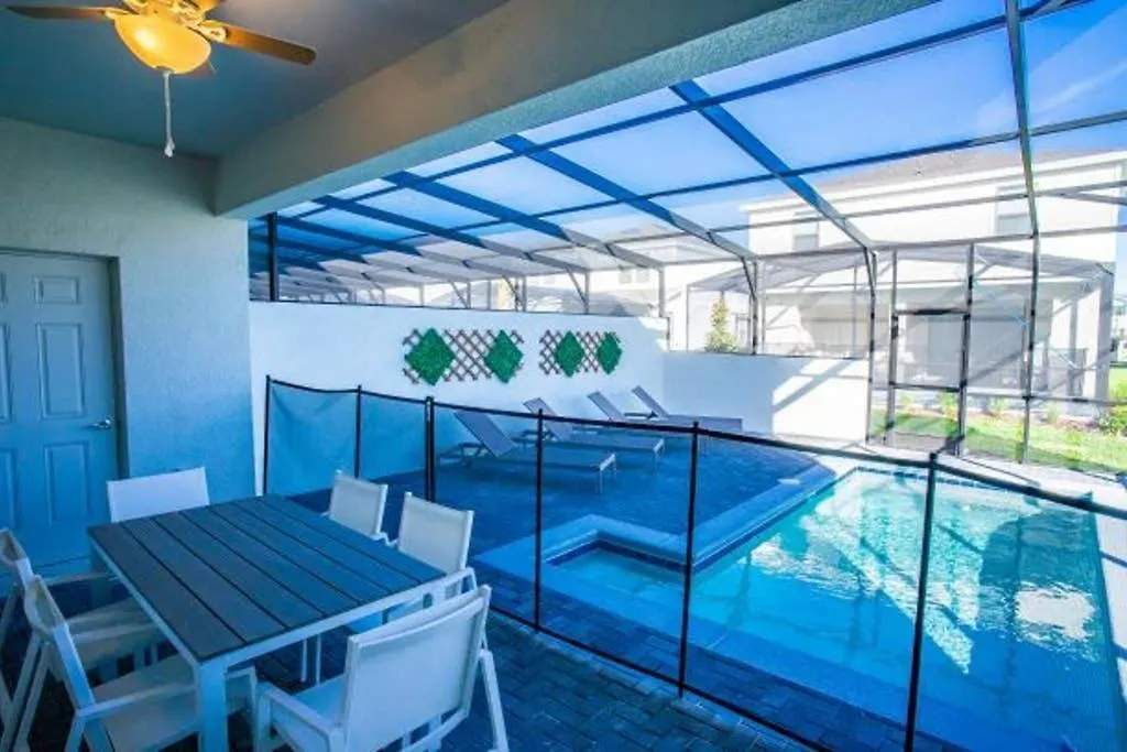 Prázdninový dům Contemporary 5Br Private Pool Townhome Near Disney