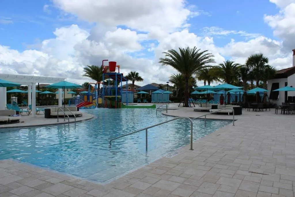 Contemporary 5Br Private Pool Townhome Near Disney * Kissimmee