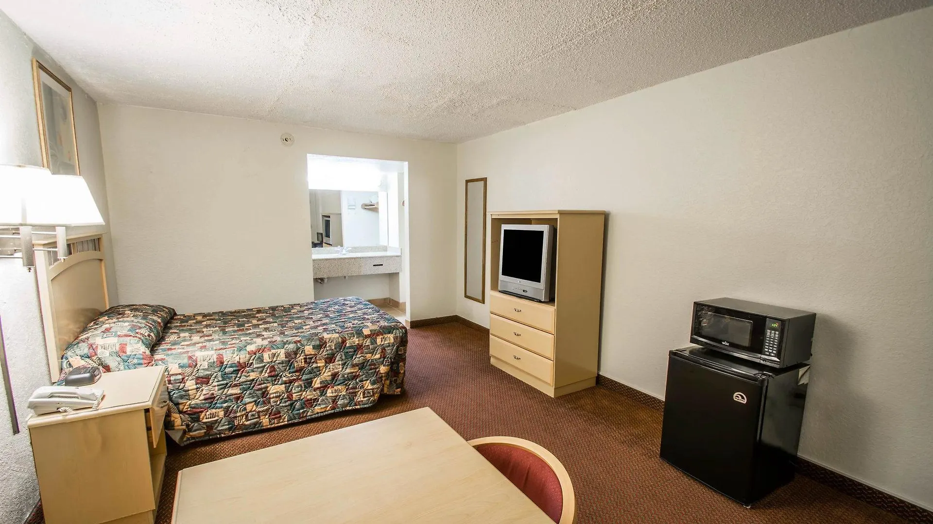 Country Hearth Inn- Motel