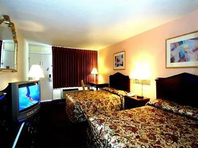 Howard Johnson By Wyndham Tropical Palms Hotel Kissimmee