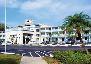 Howard Johnson By Wyndham Tropical Palms Hotel 2*