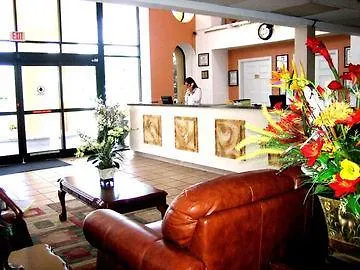 Howard Johnson By Wyndham Tropical Palms Kissimmee
