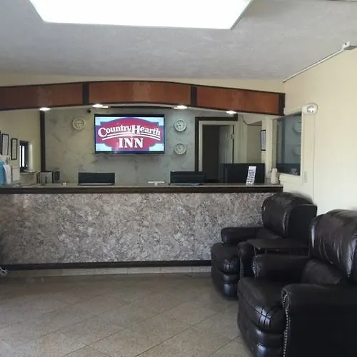 Country Hearth Inn- Motel 2*
