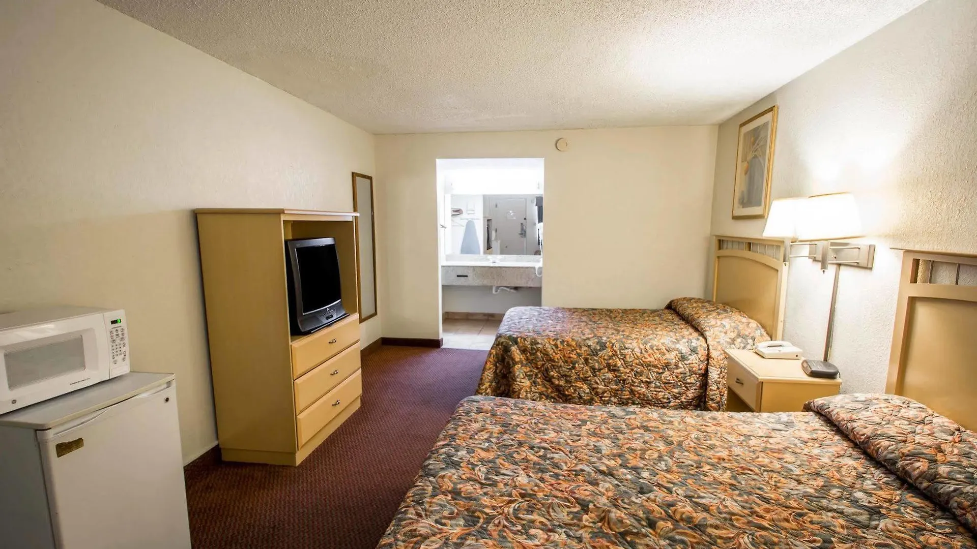 Country Hearth Inn- Motel Kissimmee