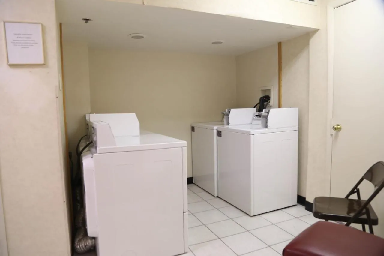 Destiny Palms Maingate West Hotell 2*