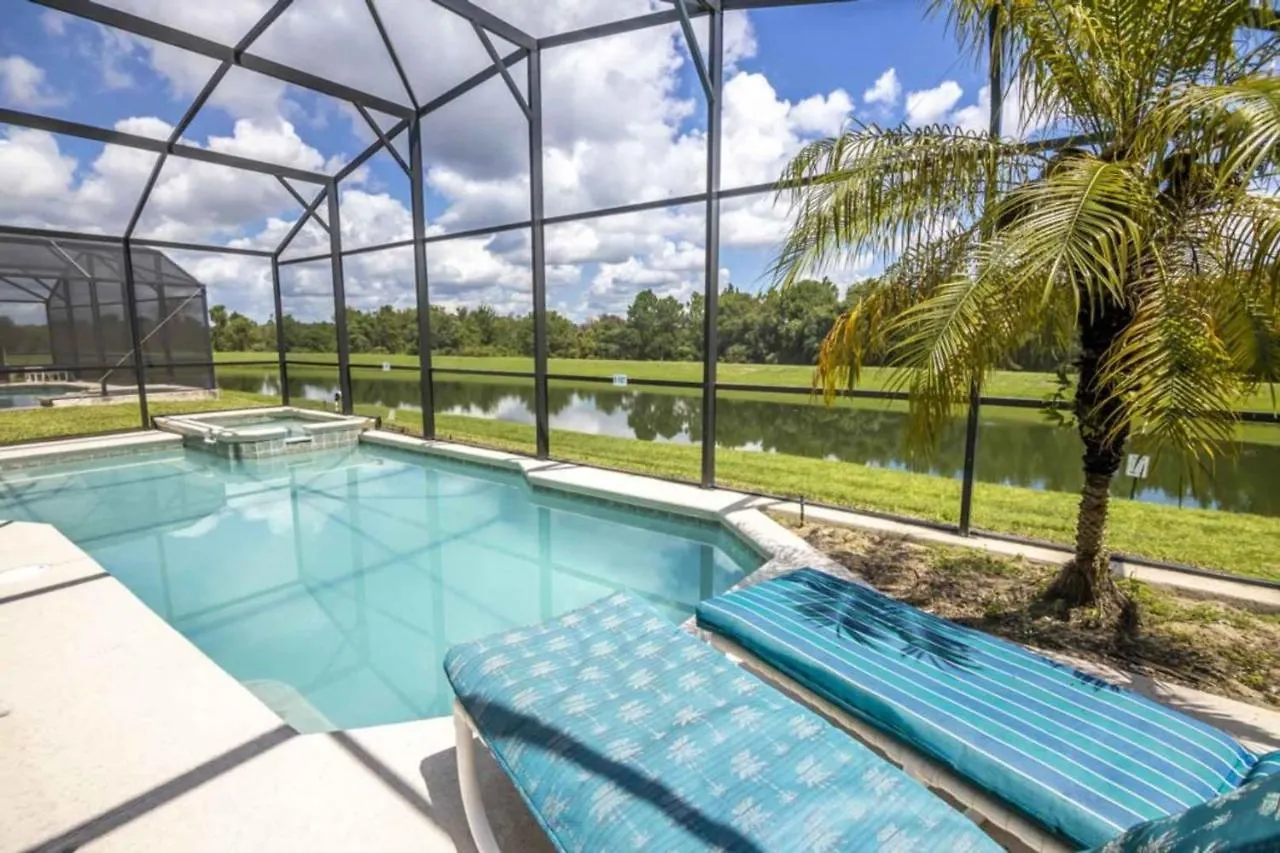 Apartment Emerald Island By Florida Star Vacations