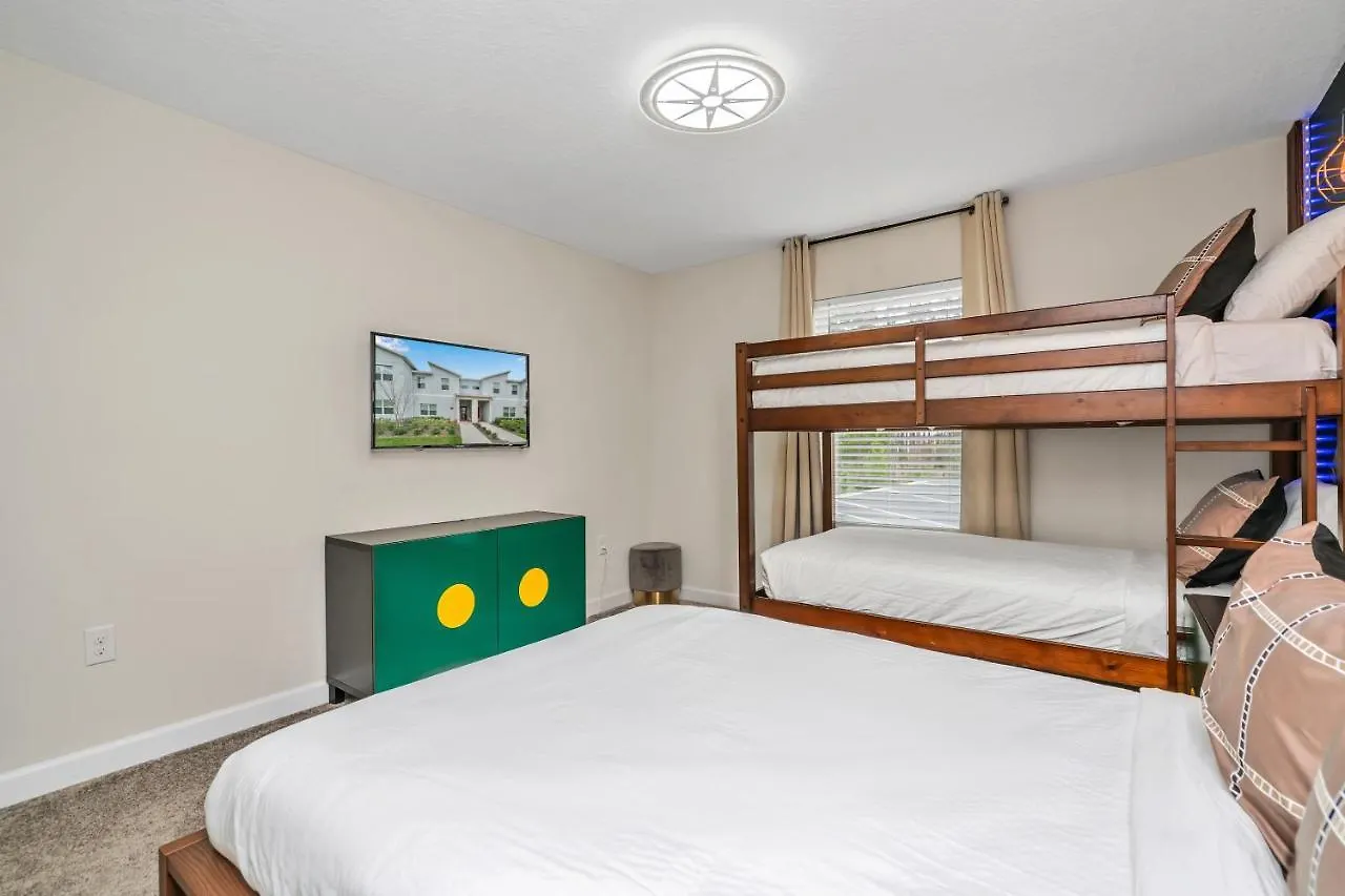 Holiday home Private Pool Themed Bedrooms Free Waterpark