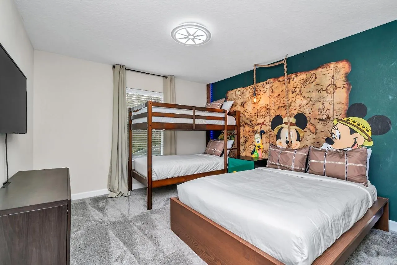 Holiday home Private Pool Themed Bedrooms Free Waterpark