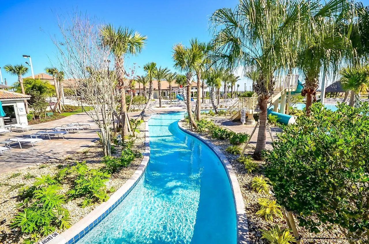 Private Pool Themed Bedrooms Free Waterpark Holiday home