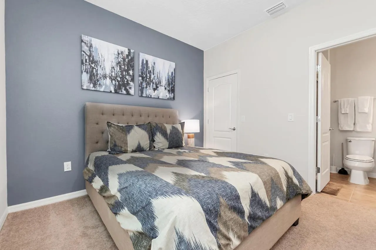 Beautiful Wprivate Pool &free Access Orlando