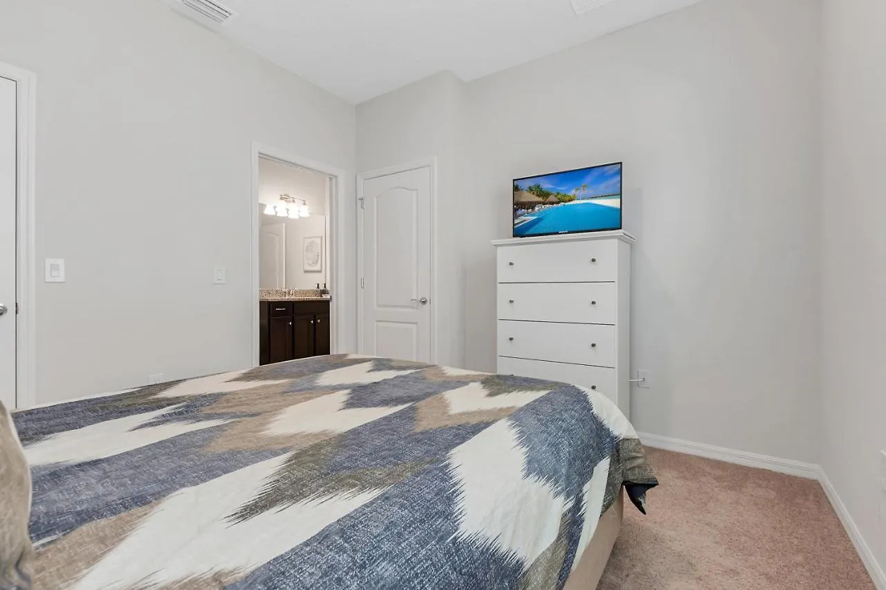 Beautiful Wprivate Pool &free Access Orlando