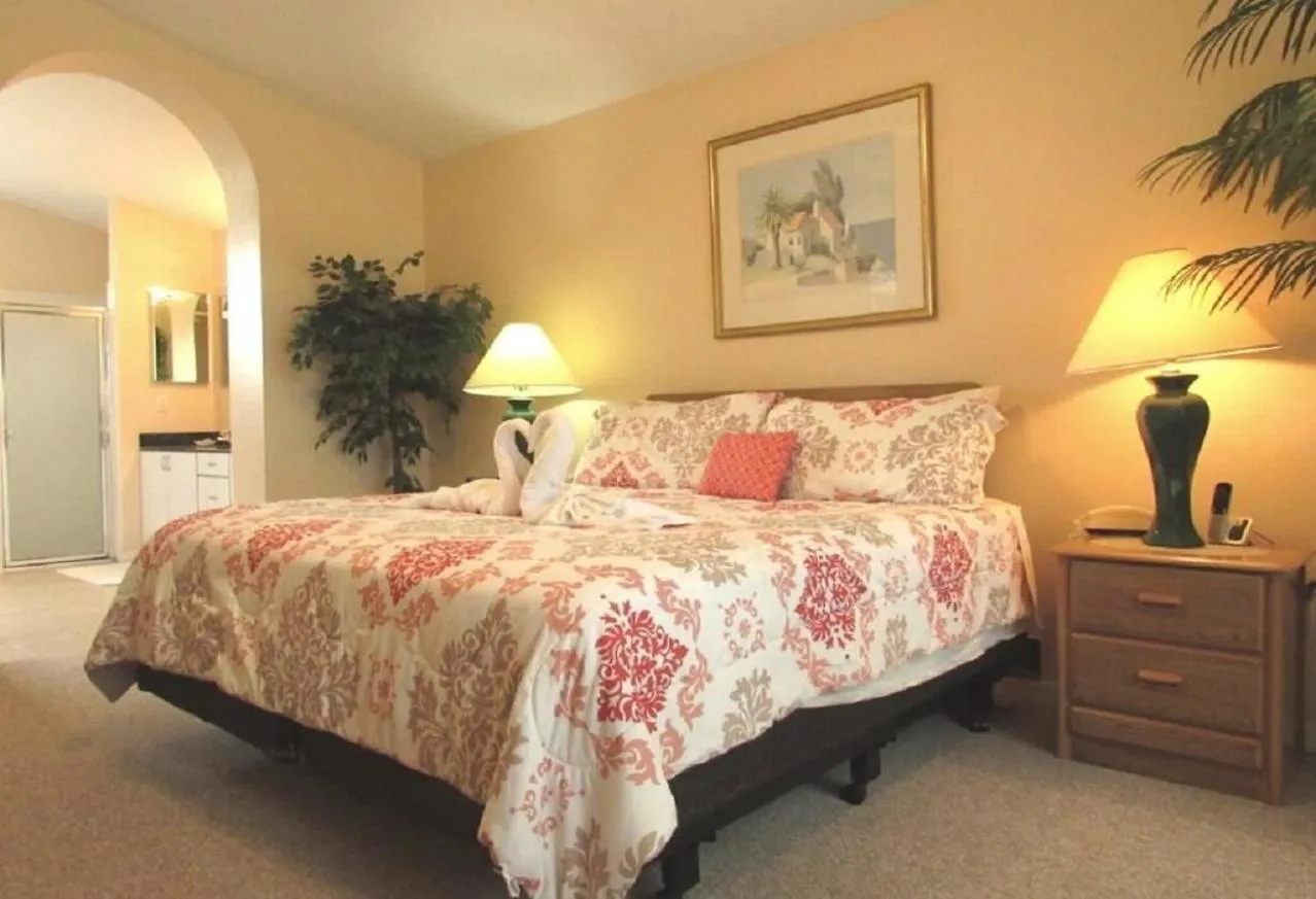 Ref 41 Stunning 4 Bed With Own Pool Close To * Four Corners
