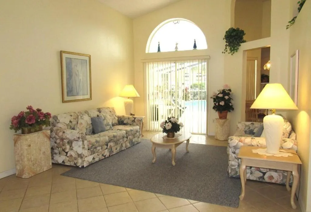Ref 41 Stunning 4 Bed With Own Pool Close To *
