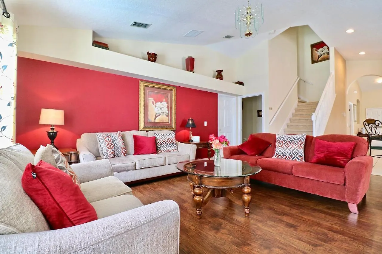 Perfect Large Gated W Pool Near Golf Course *