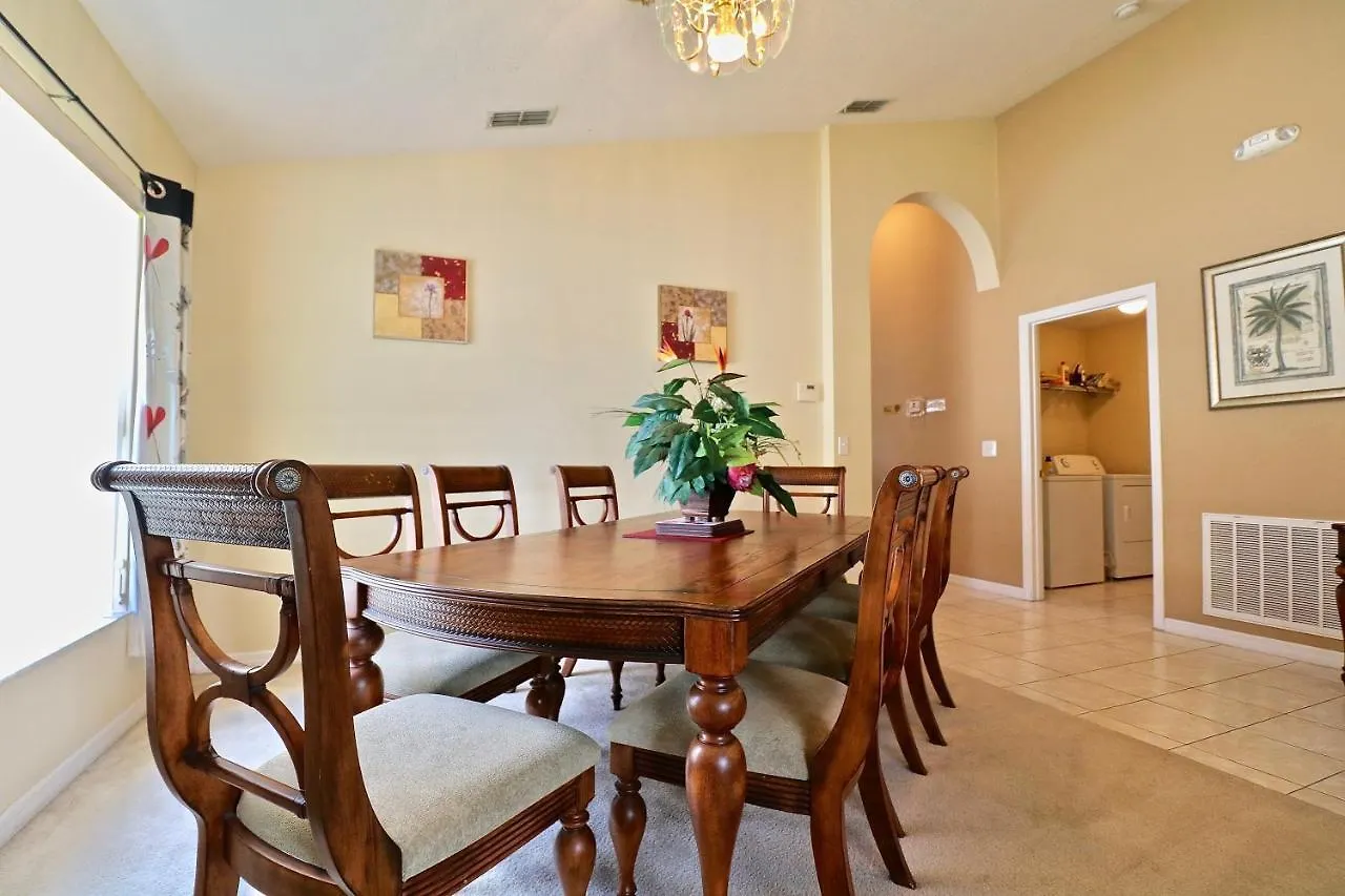 Perfect Large Gated W Pool Near Golf Course Villa