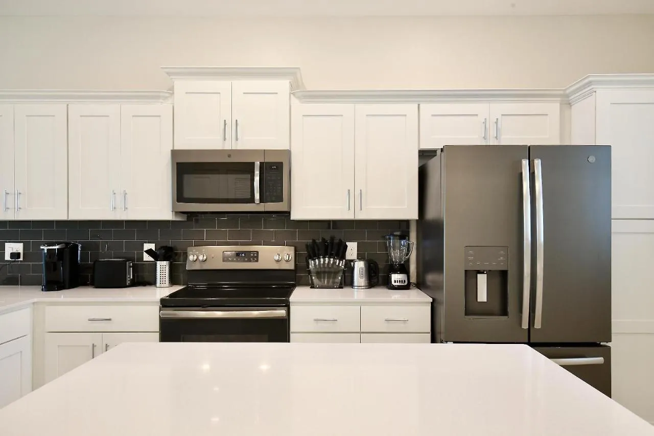 Spectacular 2 Bedroom In Spectacular Storey Community Next To Disney! Apartment Kissimmee