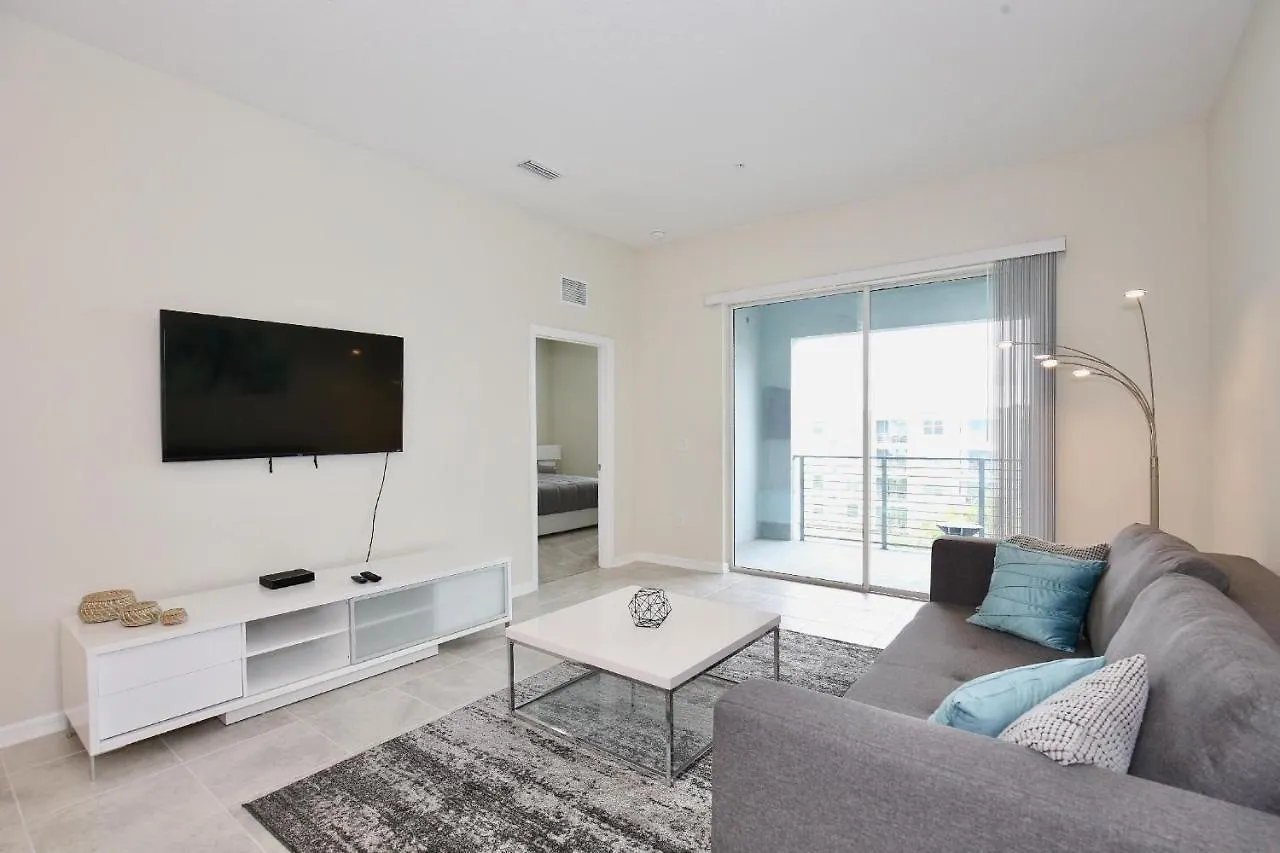 Spectacular 2 Bedroom In Spectacular Storey Community Next To Disney! Apartment Kissimmee
