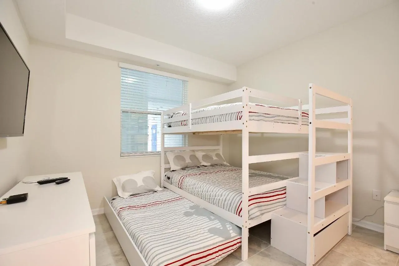 High End In Luxurious Storey Community Next To Disney! Apartment Kissimmee