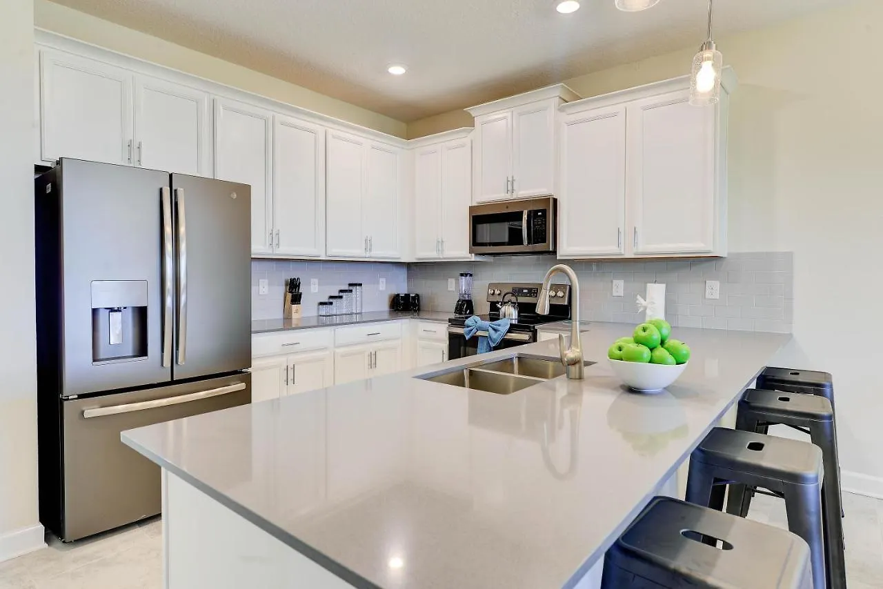 Holiday home Brand New At Champion Gate With Golf View, Near Famous Attractions