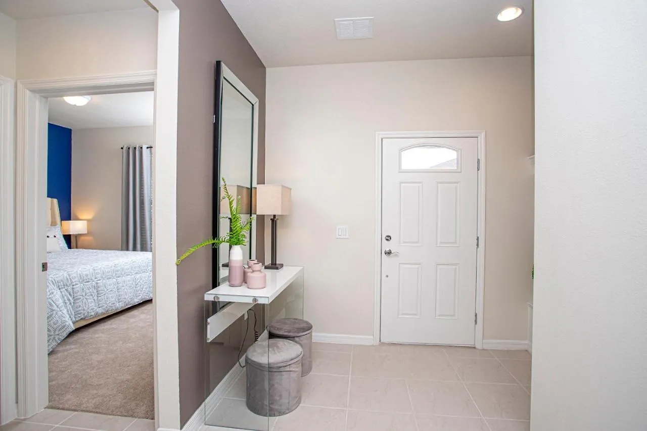 Holiday home Windsor At Westside *