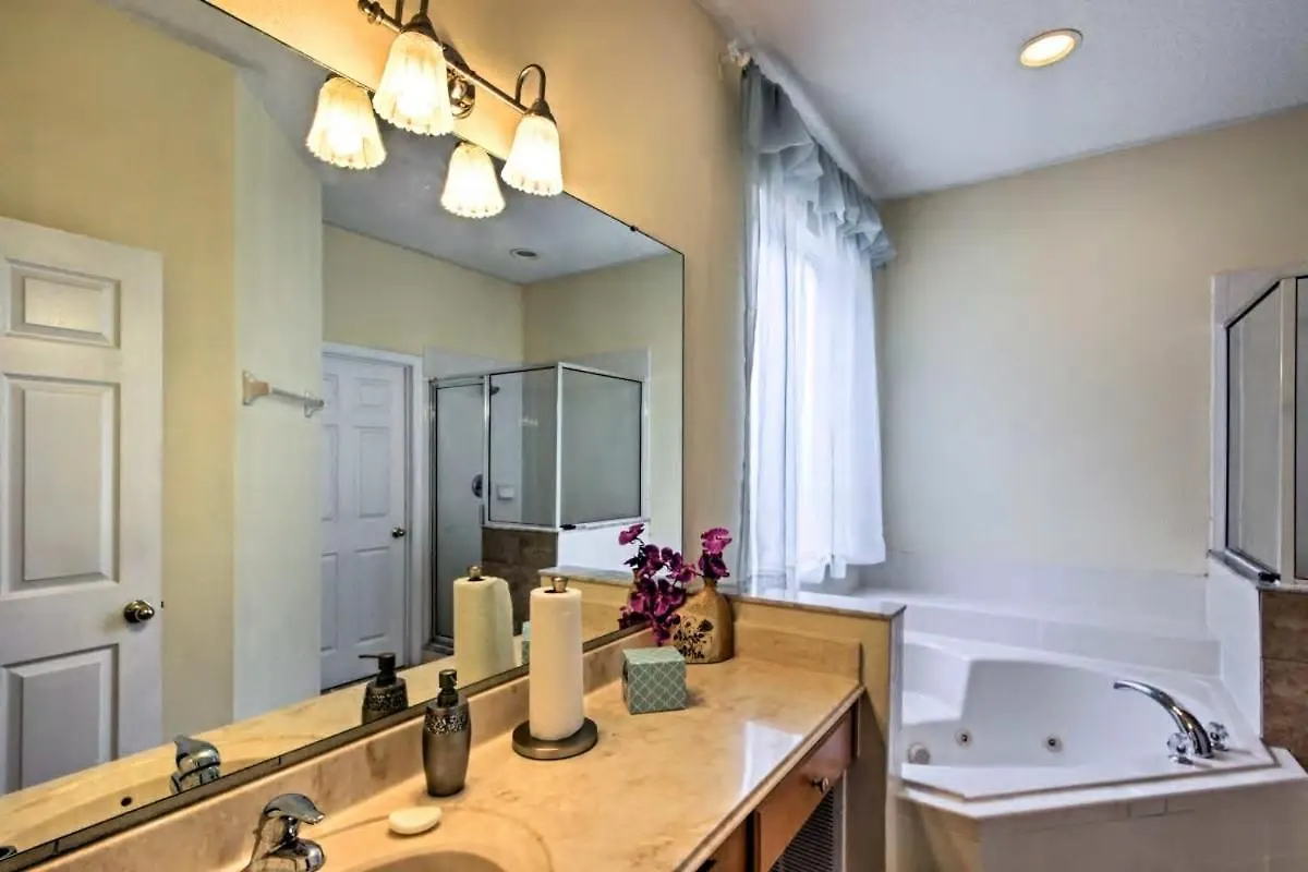 Group Friendly 8br With Private Pool 5 Miles To * Kissimmee