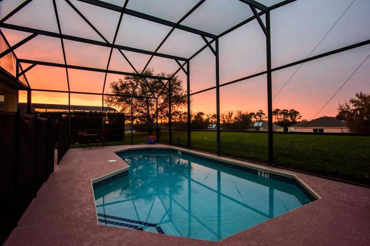 Group Friendly 8br With Private Pool 5 Miles To Kissimmee