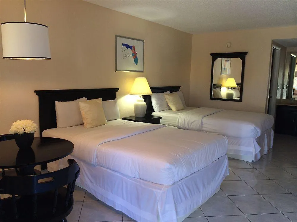 Sevilla Kissimmee- Near 2*