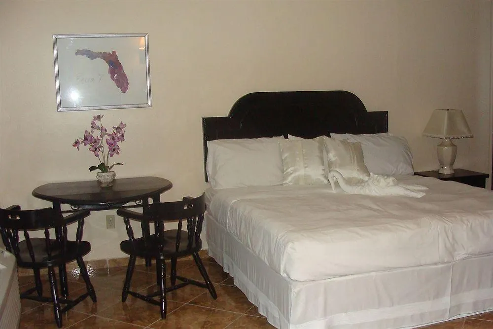 Motel Sevilla Kissimmee- Near Kissimmee