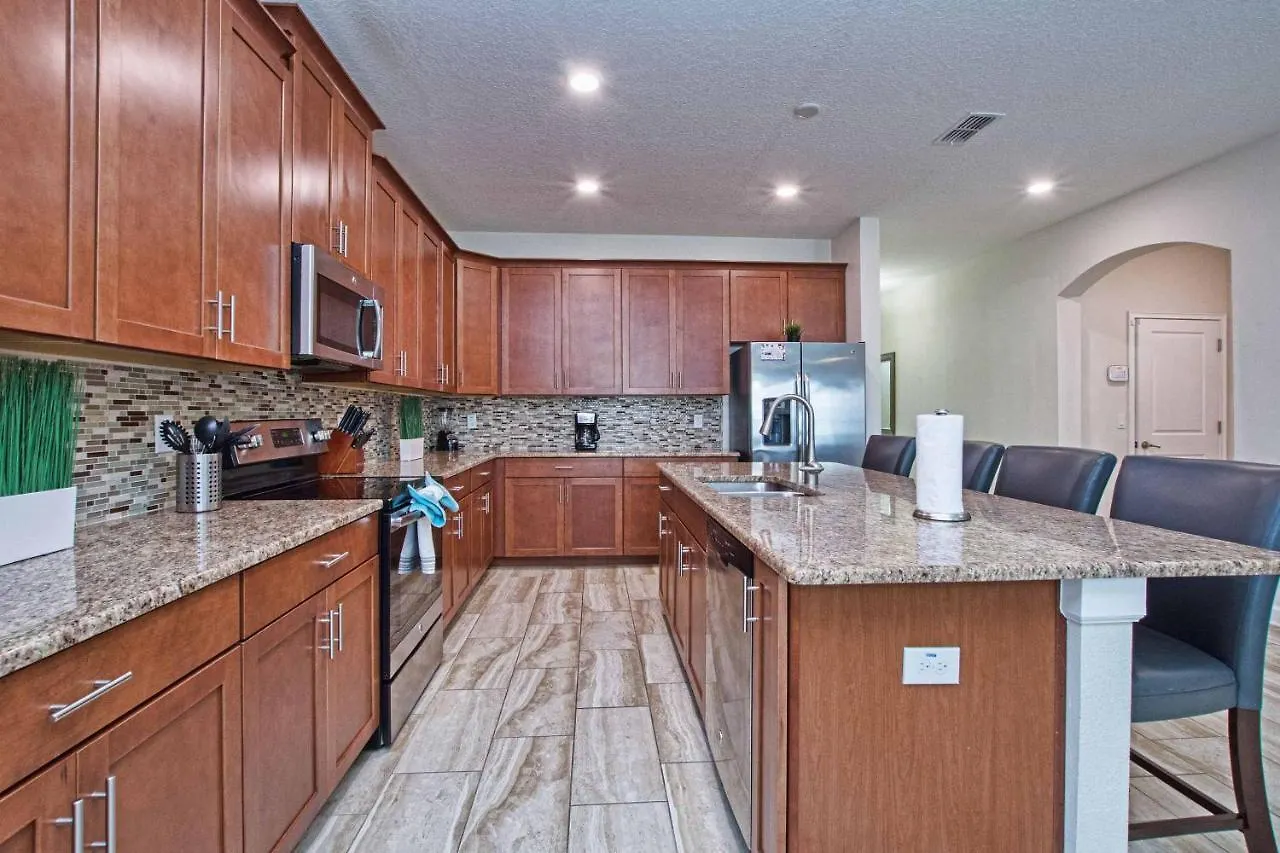 Holiday home Storey Lake-6 Bedrooms W-pool-1670st