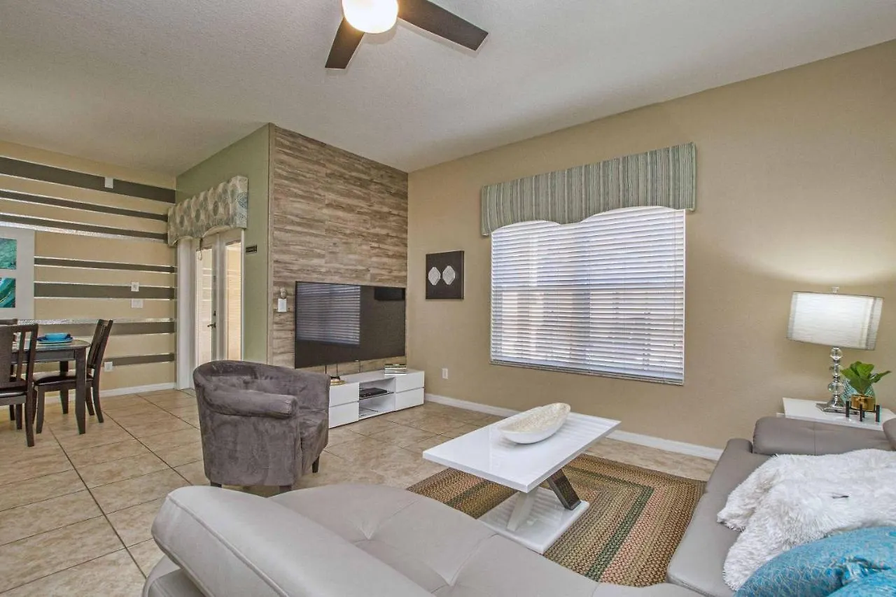 Holiday home Pvt Splashpool, Bbq Grill, Close To Parks-3057pp *