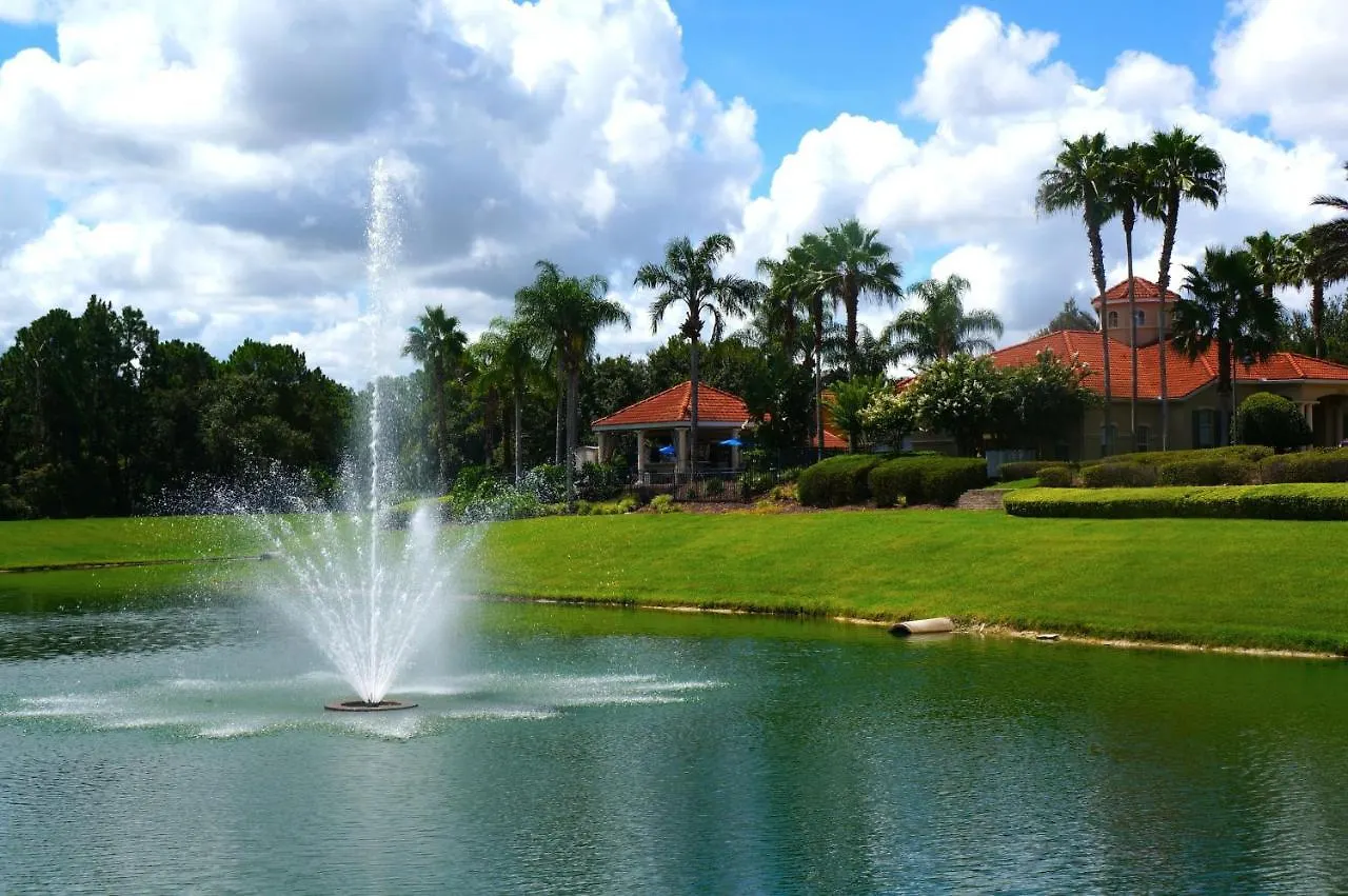 Holiday home Gated Emerald Island Townhome, Overlook Pool, 3 Miles To Disney, Rent By Owner Kissimmee