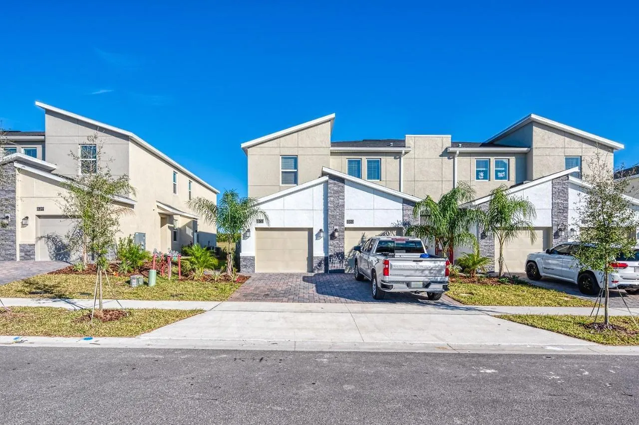 Comfortable And Charming Near *
