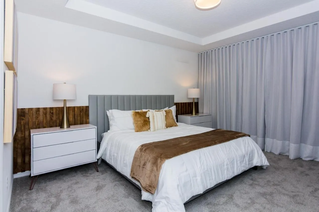 Holiday home Brand New 9 Bedrooms House With Private Pool, Star Wars Game Room, Theme And View Sa2145
