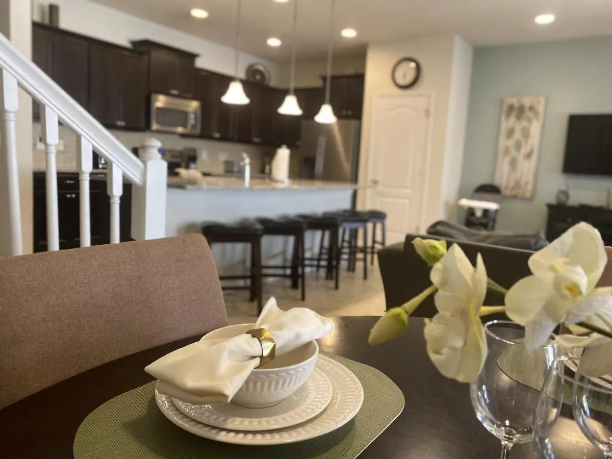 Villa Windsor-5 Bed Townhouse W/splashpool-3800ww *