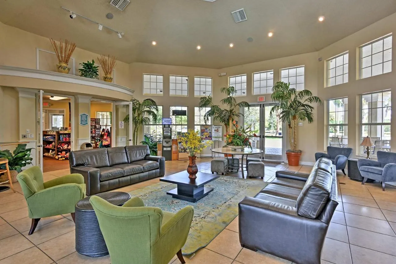 Escape With Arcade, Pool And Themed Rooms!