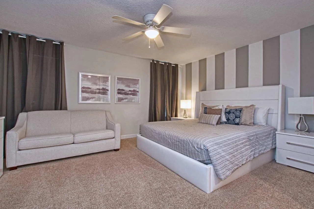 Holiday home Storey Lake-6 Bedrooms W-pool-1670st *