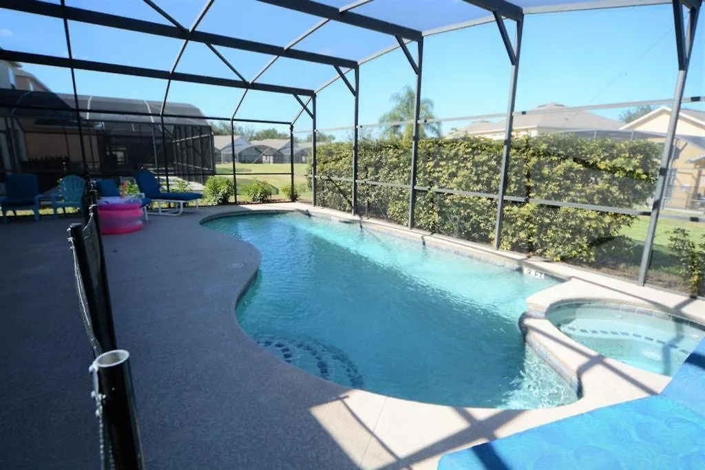 Ref 30 5 Bed With Own Pool Near *