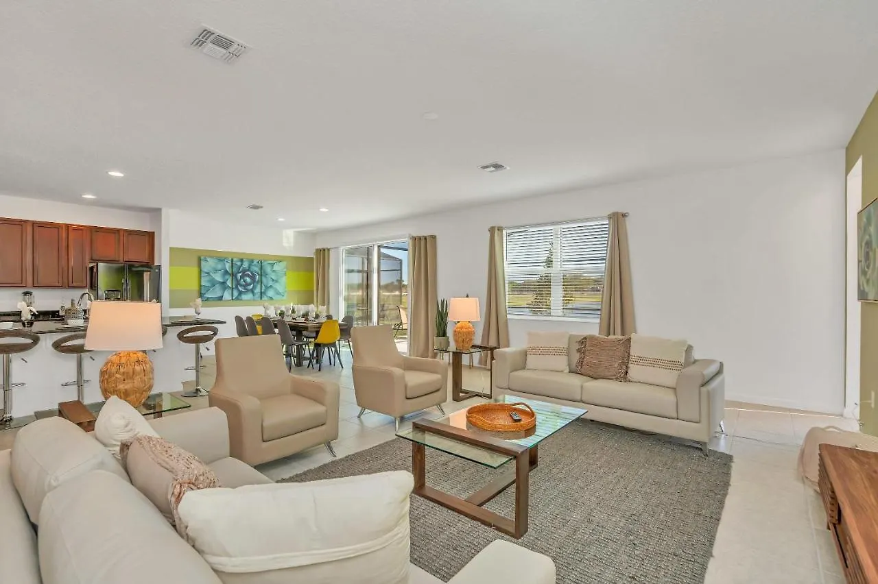 8Br Mansion - Family Luxury Resort - Sleeps 16 - Private Pool And Games Room! *
