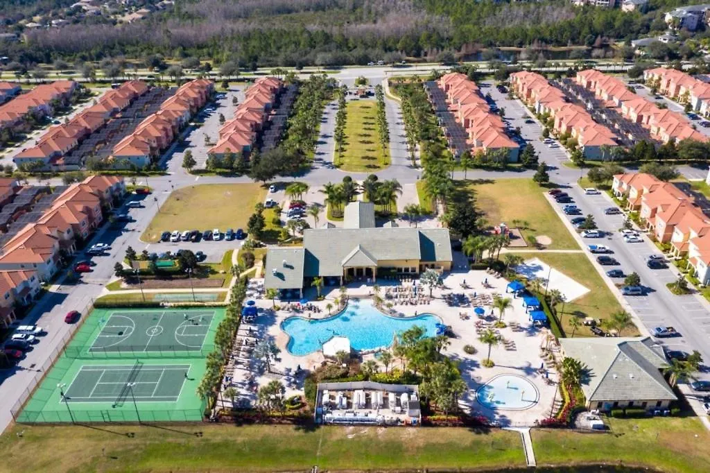 Feriehus 5 Bed 4 Bath Town With South Facing Pool Townhouse