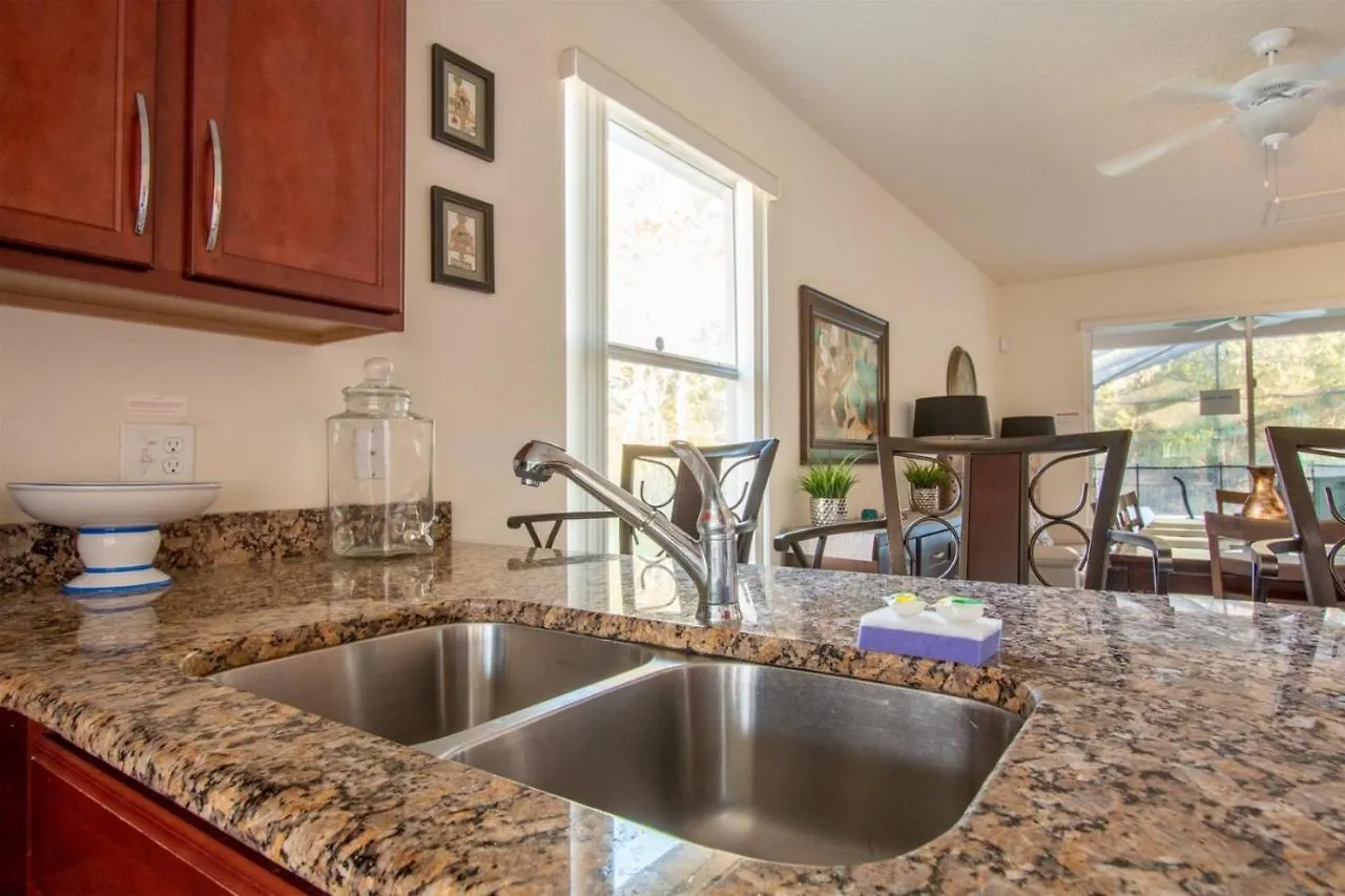 Luxurious With Privacy In 5 Bedroom With Private Pool By Florida Dream Homes Holiday home *