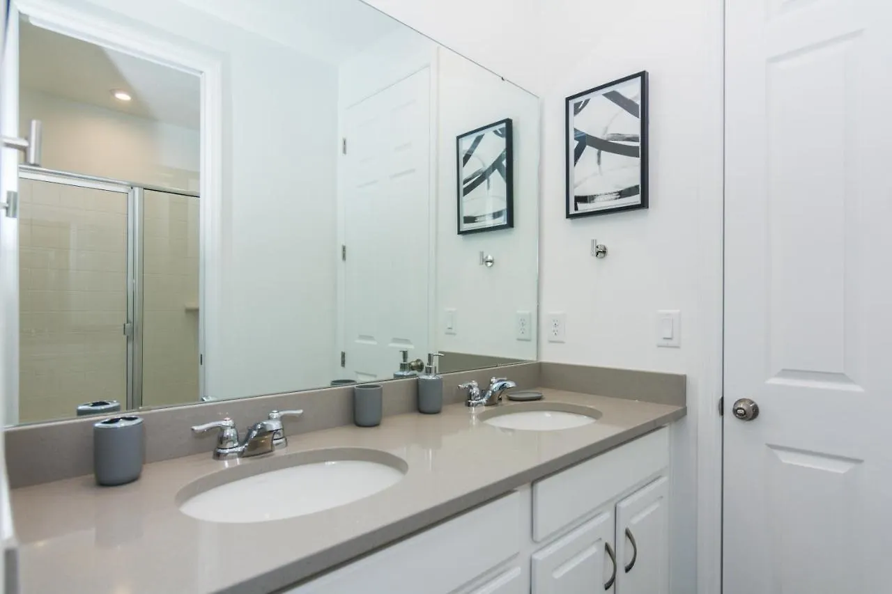 Brand New 9 Bedrooms House With Private Pool, Star Wars Game Room, Theme And View Sa2145 Holiday home Kissimmee