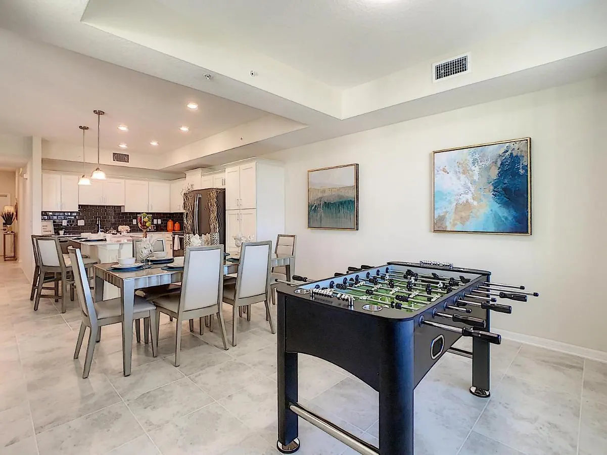 Apartment Modern Near Foosball Water Park