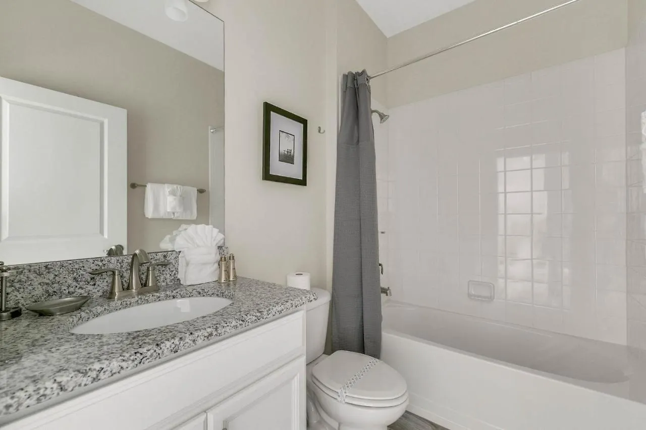 Storey - 5 Bedroom Pool Home- 1667st Holiday home Kissimmee