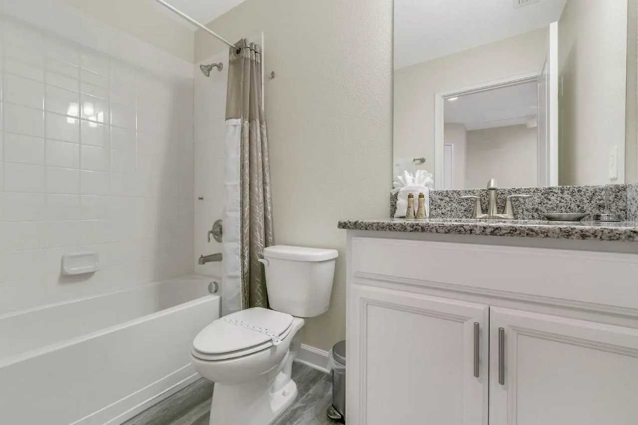 Storey - 5 Bedroom Pool Home- 1667st Kissimmee