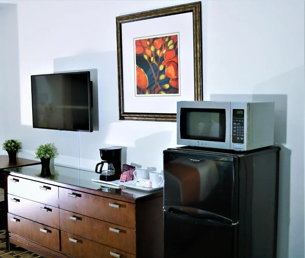 Motel Howard Johnson By Wyndham Front Park 2*