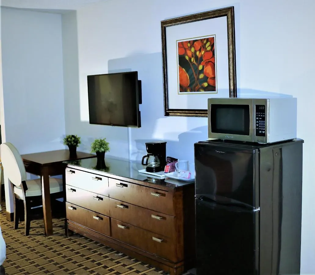 Motel Howard Johnson By Wyndham Front Park 2*