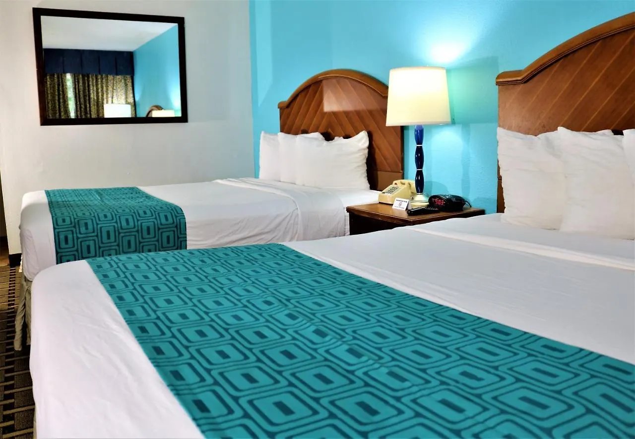 Motel Howard Johnson By Wyndham Front Park 2*
