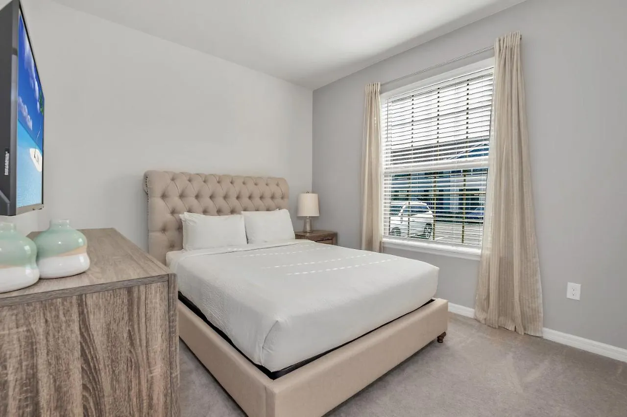 Townhome Wprivate Splash Pool & Free Water Park Holiday home