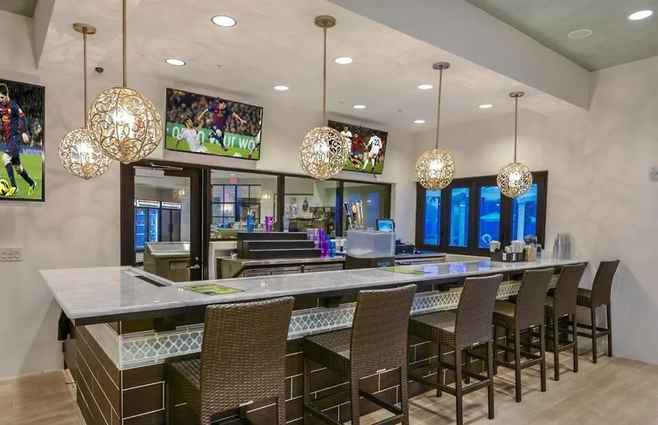 Townhome Wprivate Splash Pool & Free Water Park Holiday home *