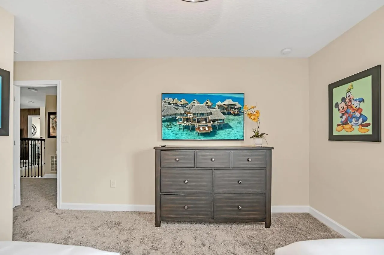 Large Villa, Private Poolgame Roommovie Theater Holiday home